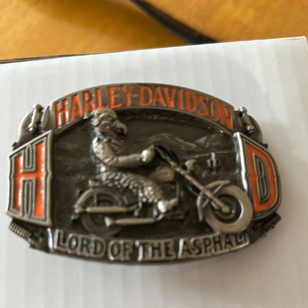 Harley-Davidson Lord of the Asphalt Buckle - Orange and Silver